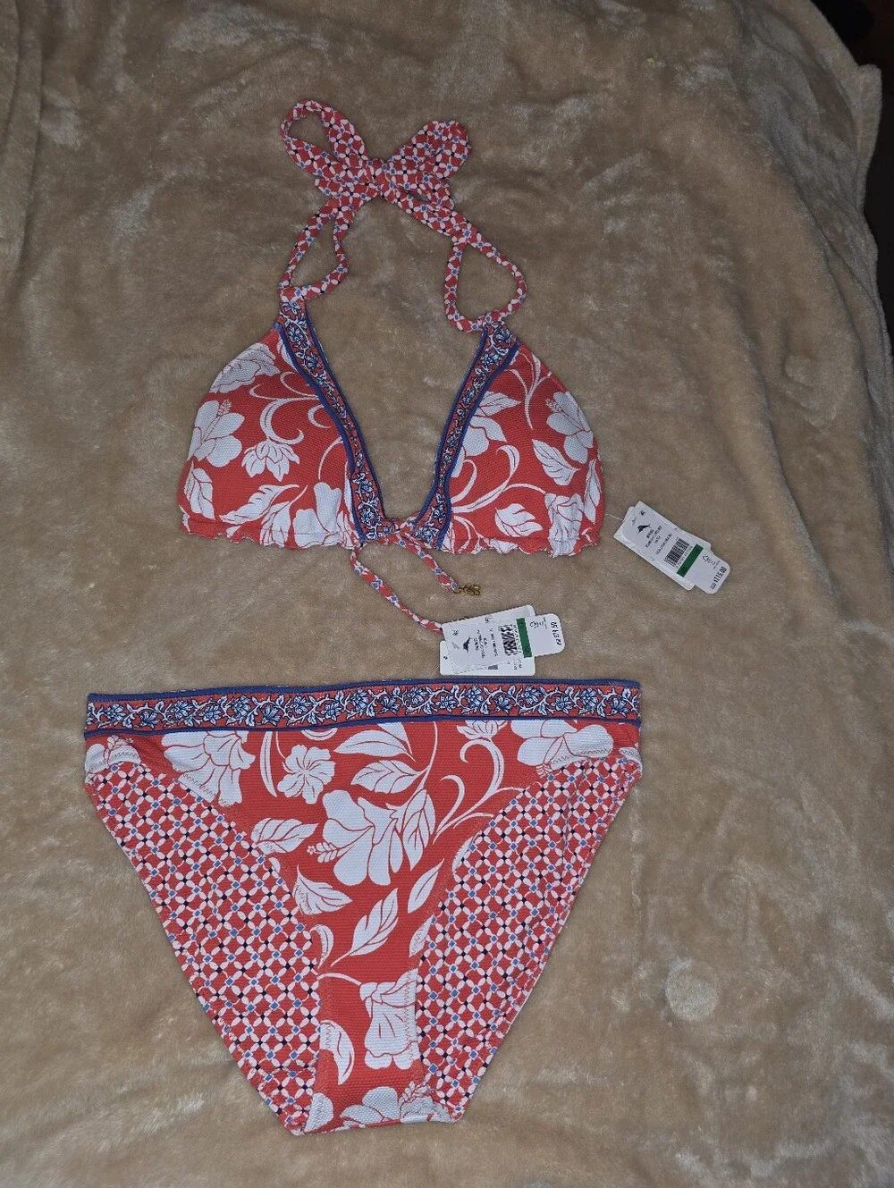 Tommy Bahama Island Cays Fiori Rev Halter & Hipster Bikini Set
